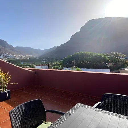 Yuremar La Puntilla Atico Apartman *